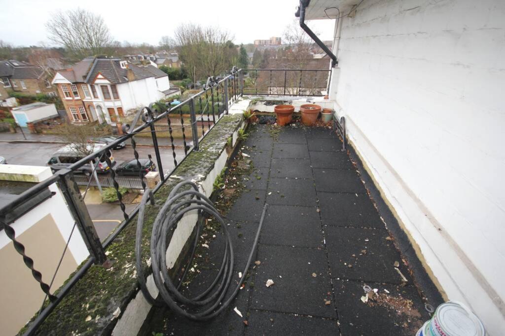 Great West Road Apartments Flat D London Exterior photo